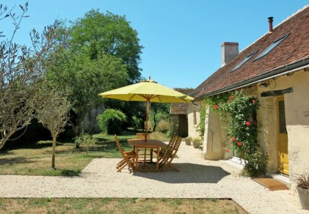 House in Monteaux, France