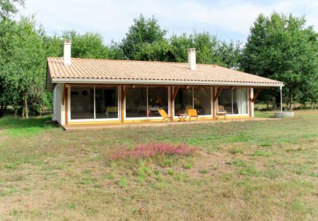 House in Saint-Julien-en-Born, France