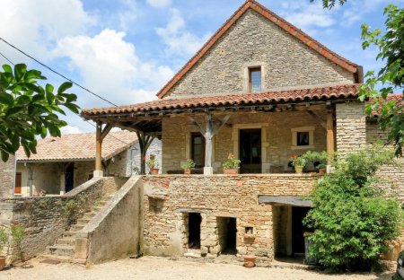 House in Chissey-lès-Mâcon, France