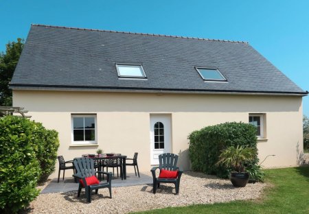 House in Plounévez-Lochrist, France