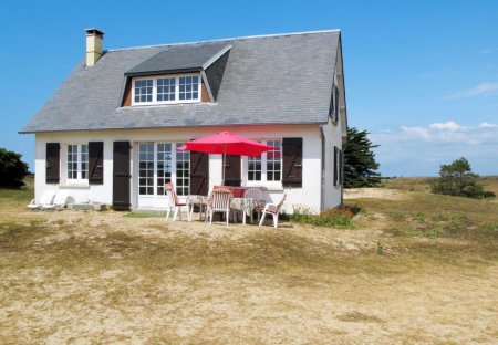 House in Saint-Germain-sur-Ay, France