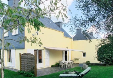 House in Trégastel, France