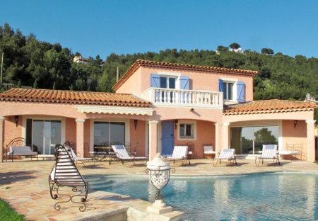 House in Carqueiranne, the South of France