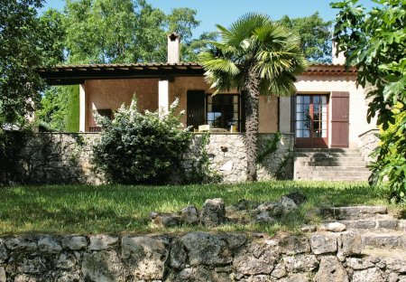 House in Saint-Paul-en-Forêt, the South of France