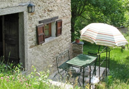 Villa in Stazzona, Italy