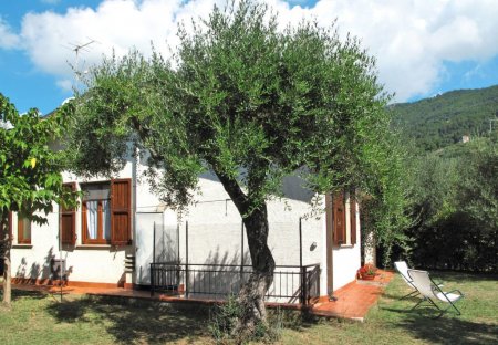 Villa in Strettoia, Italy