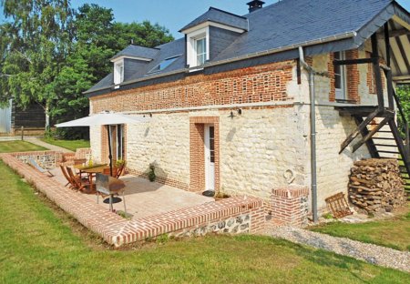 House in Bréauté, France