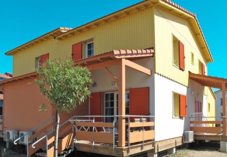 Villa in Etangs et Plages, the South of France