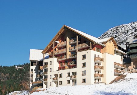 Apartment in Oz, France