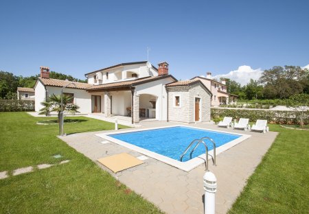 Villa in Sveti Lovreč Pazenatički, Croatia