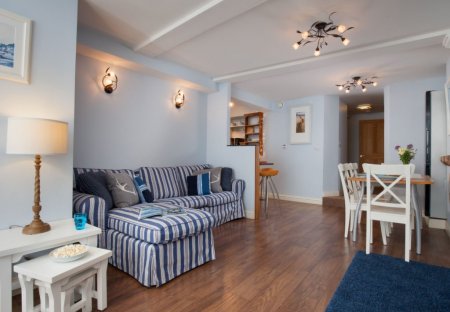 Apartment in Shaldon, England