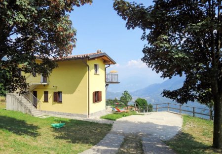 Apartment in Corrido, Italy