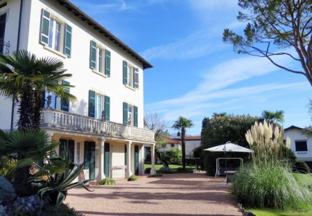 Apartment in Azzano, Italy