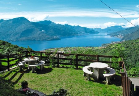 Villa in Peglio, Italy
