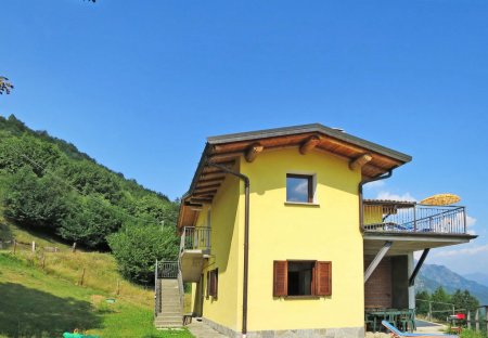 Villa in Corrido, Italy