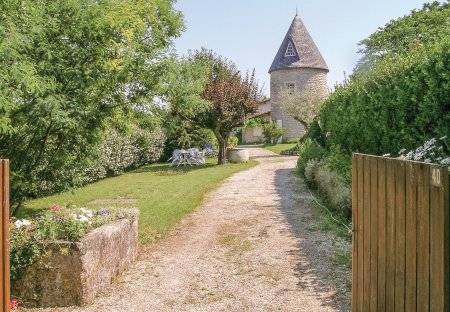 Villa in Saint-Palais-sur-Mer, France
