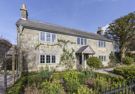 Cottage in Sedgehill And Semley, England: The Craftsmans Cottage
Semley
Dorset
Photography by Roy..