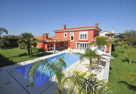 Villa in Souto, Portugal