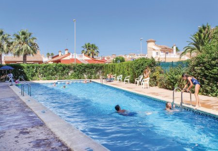 Apartment in Alameda del Mar, Spain
