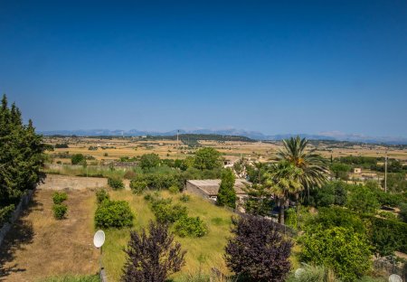 Villa in Maria de la Salut, Majorca