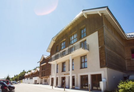 Apartment in Les Déserts, France