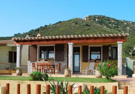 Villa in Cruccuris, Sardinia