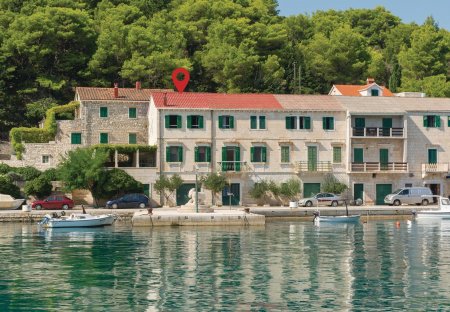 Apartment in Povlja, Croatia