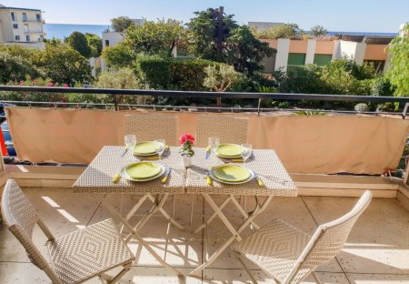 Apartment in Pierre Longue, the South of France