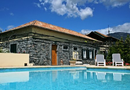 Cottage in Săo Martinho, Madeira