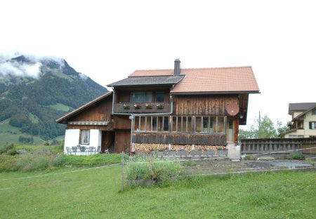 Apartment in Reichenbach im Kandertal, Switzerland