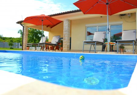 House in Kunj, Croatia