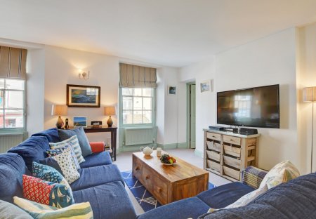 Apartment in Fowey, England