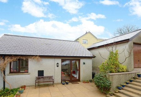 House in Amroth, Wales