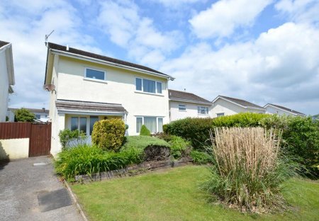 House in Saundersfoot, Wales