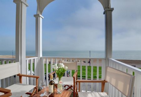 House in Hythe, England