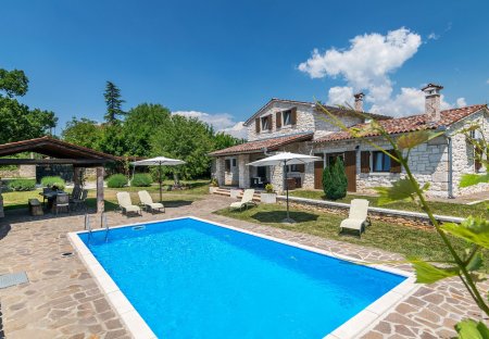 Villa in Kringa, Croatia