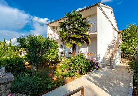 Apartment in Milčetići, Croatia