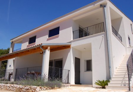 Apartment in Verunić, Croatia