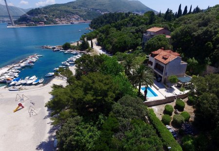 Villa in Babin Kuk, Croatia