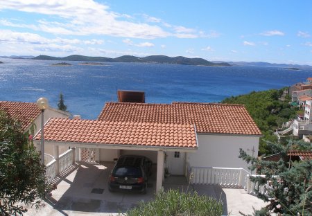 Apartment in Drage, Croatia