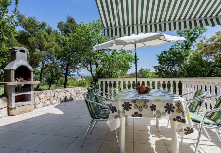 Apartment in Šilo, Croatia