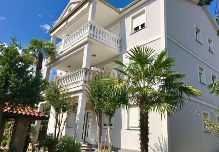Apartment in Ičići, Croatia
