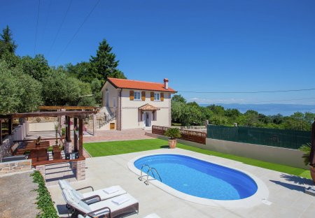 Villa in Ičići, Croatia