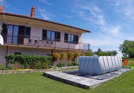 Apartment in Šajini, Croatia