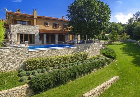Villa in Presika, Croatia