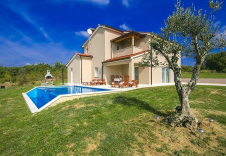 Villa in Novaki Motovunski, Croatia