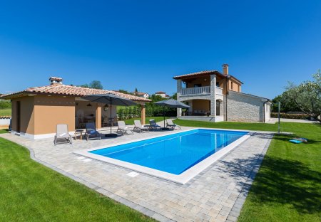 Villa in Dračevac - Monspinoso, Croatia