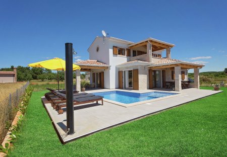 Villa in Funtana, Croatia