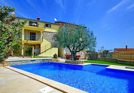 Villa in Dračevac - Monspinoso, Croatia