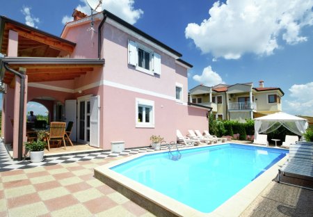 Villa in Rošini, Croatia